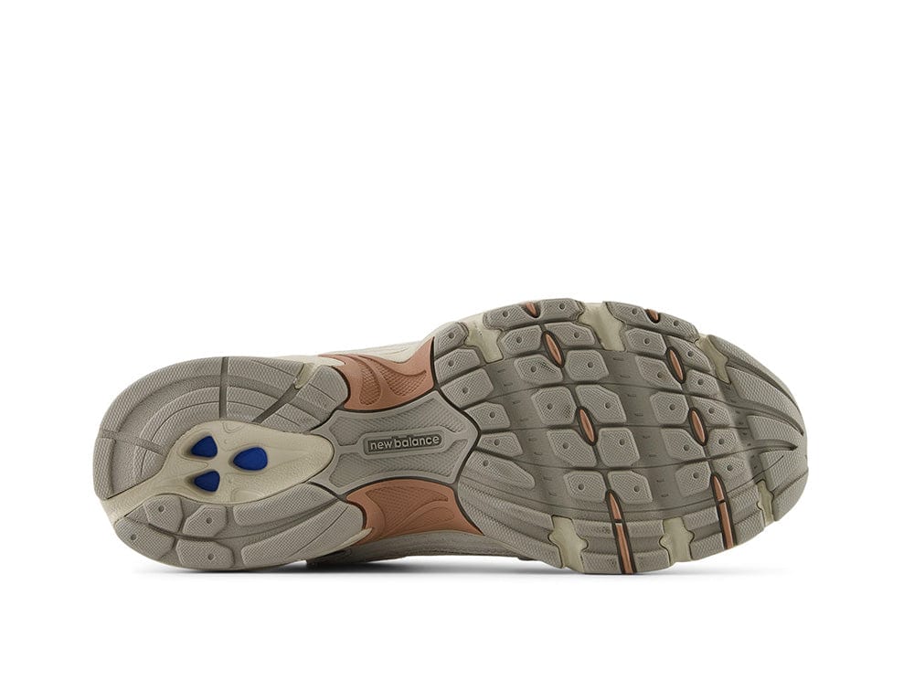 Zapatilla New Balance 530 Unisex Beige